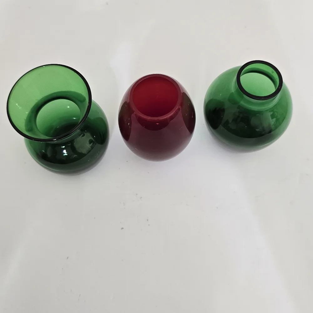 boxed DANSK‎ Mini Holiday Vases Set Glass Red Green Christmas Holiday Home Decor